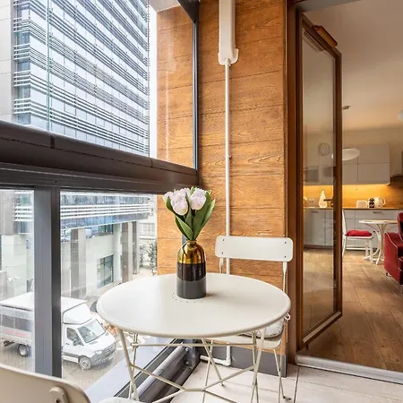 Golden - Big In Luxury Building Near Metro Station-grzybowska 85-5 Apartamento *