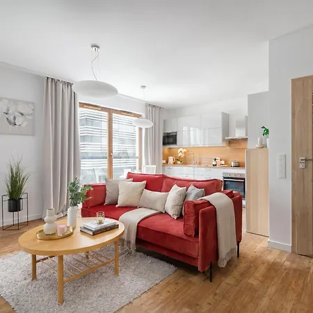 Golden - Large & Stylish, Metro Nearby Grzybowska 85-5 ורשה